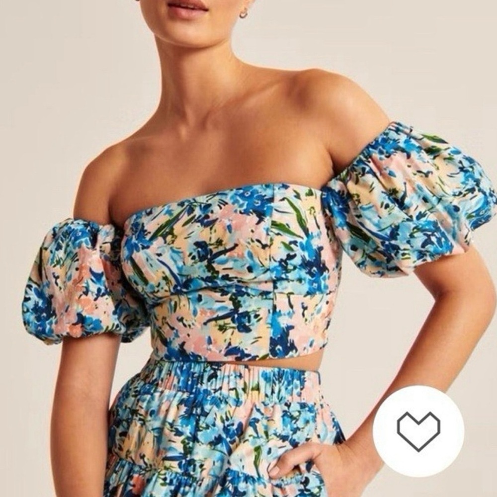 Abercrombie & Fitch Floral Poplin Puff Sleeve Off Shoulder Top